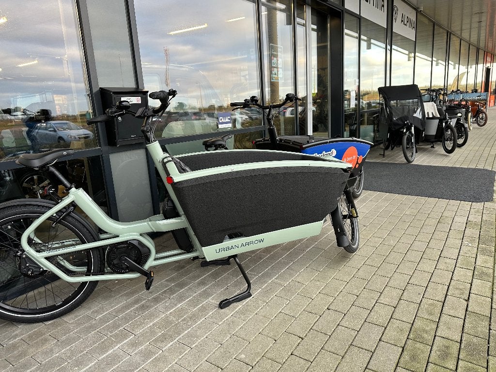 Urban Arrow Family LEEGVERKOOP hoge kortingen bakfiets, Ophalen of Verzenden