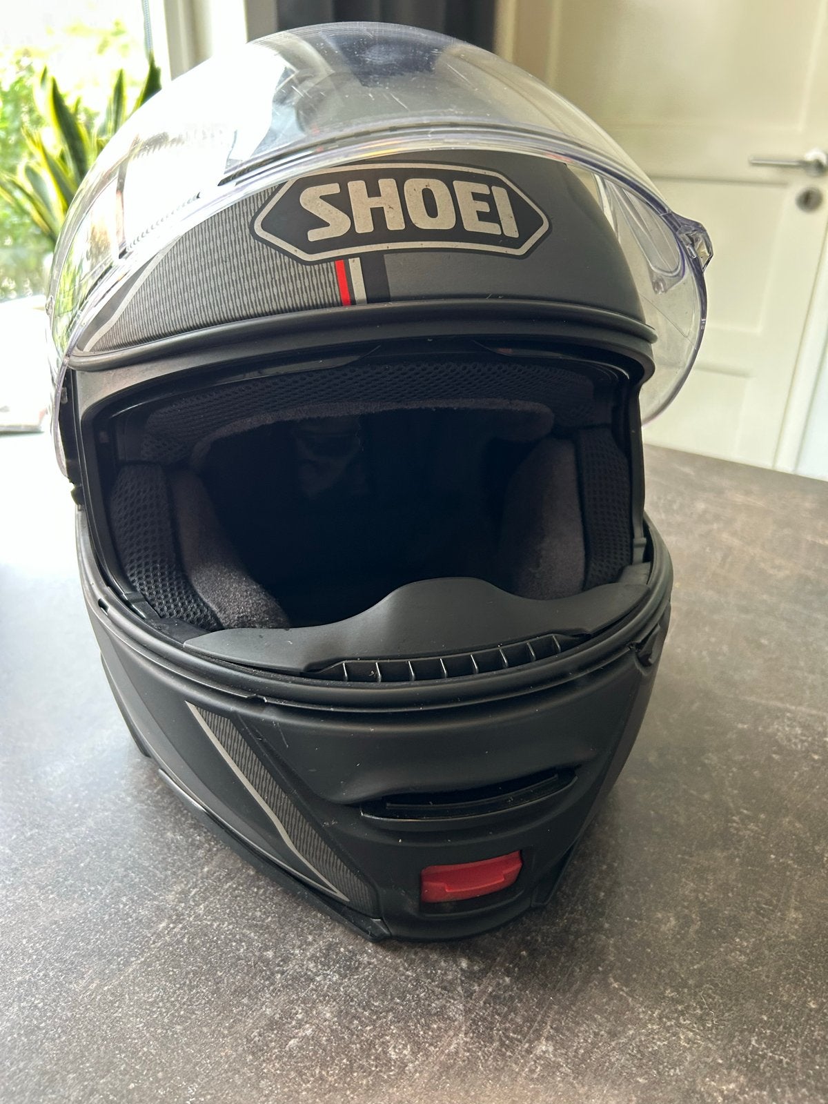 Shoei systeemhelm - Zwart met rode en grijze accenten, Systeemhelm, Heren, Ophalen of Verzenden, S