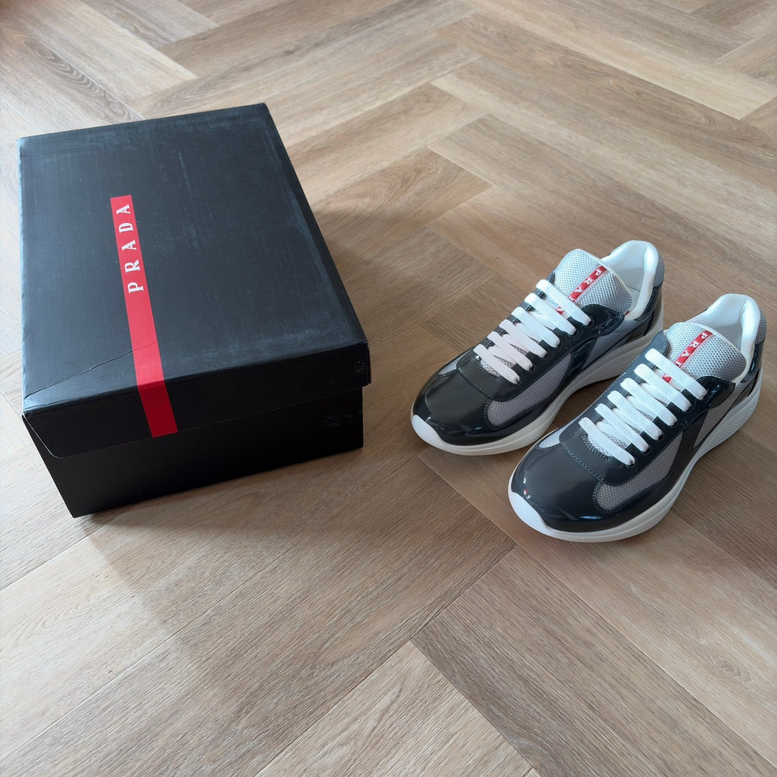 Prada American’s Cup “Grey” Sneakers, Ophalen of Verzenden, Zo goed als nieuw, Overige kleuren, Sneakers of Gympen