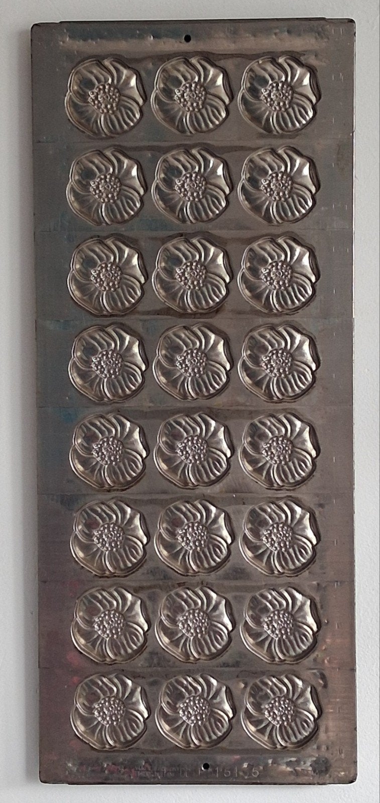 Chocolade mal. Floraal. Vormenfabriek Tilburg. 19.5/47 cm., Ophalen, Overige typen, Zilver, Zo goed als nieuw