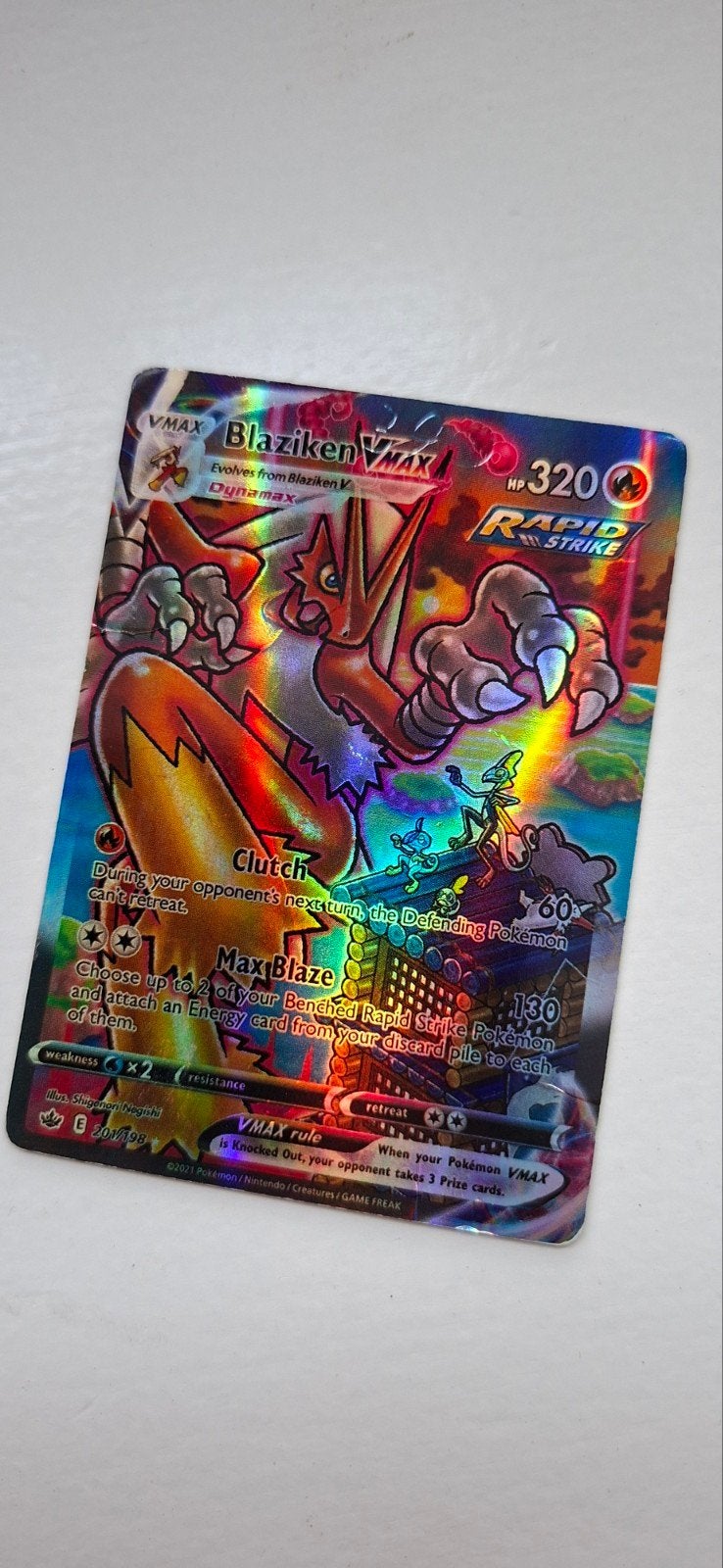 Pokémon Blaziken VMAX Full Art Rapid Strike, Ophalen of Verzenden, Zo goed als nieuw, Losse kaart