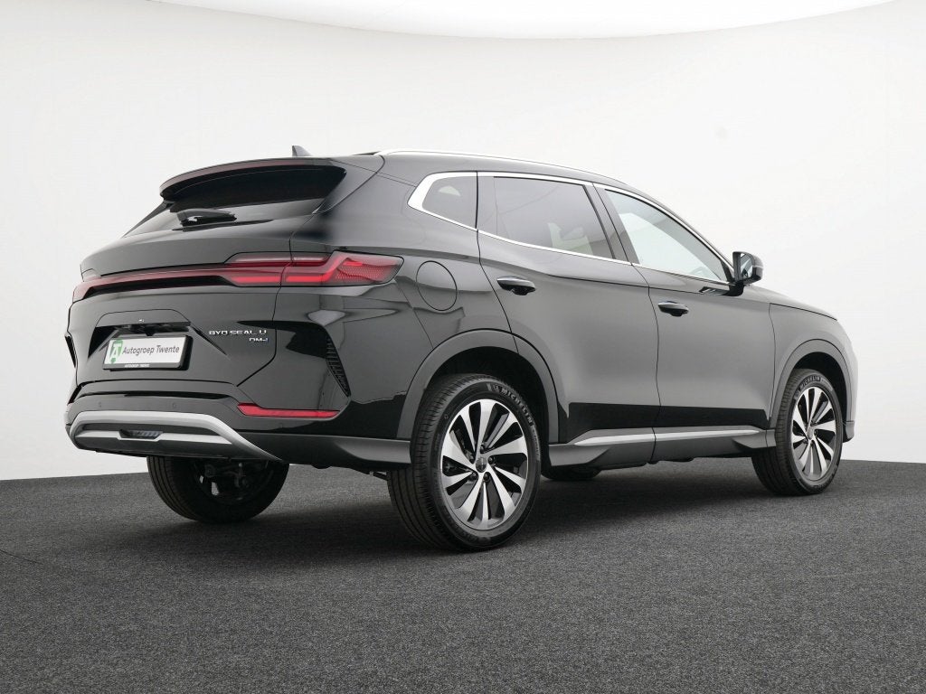 BYD SEAL U 1.5 DM-i FWD Boost | BYD Dealer | Private lease 6, Auto's, 12 maanden, Seal U, Zwart, Hybride Elektrisch/Benzine