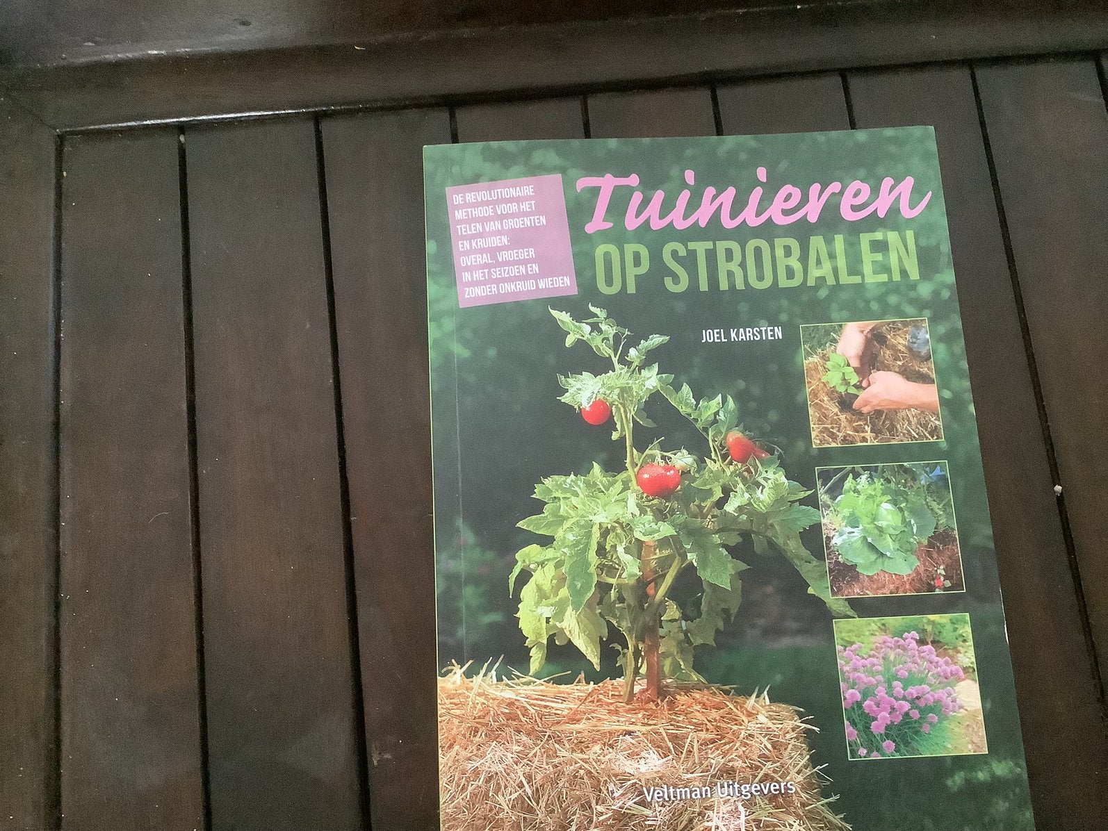 Tuinieren op strobalen, Ophalen, Zo goed als nieuw, Tuinieren en Tuinplanten