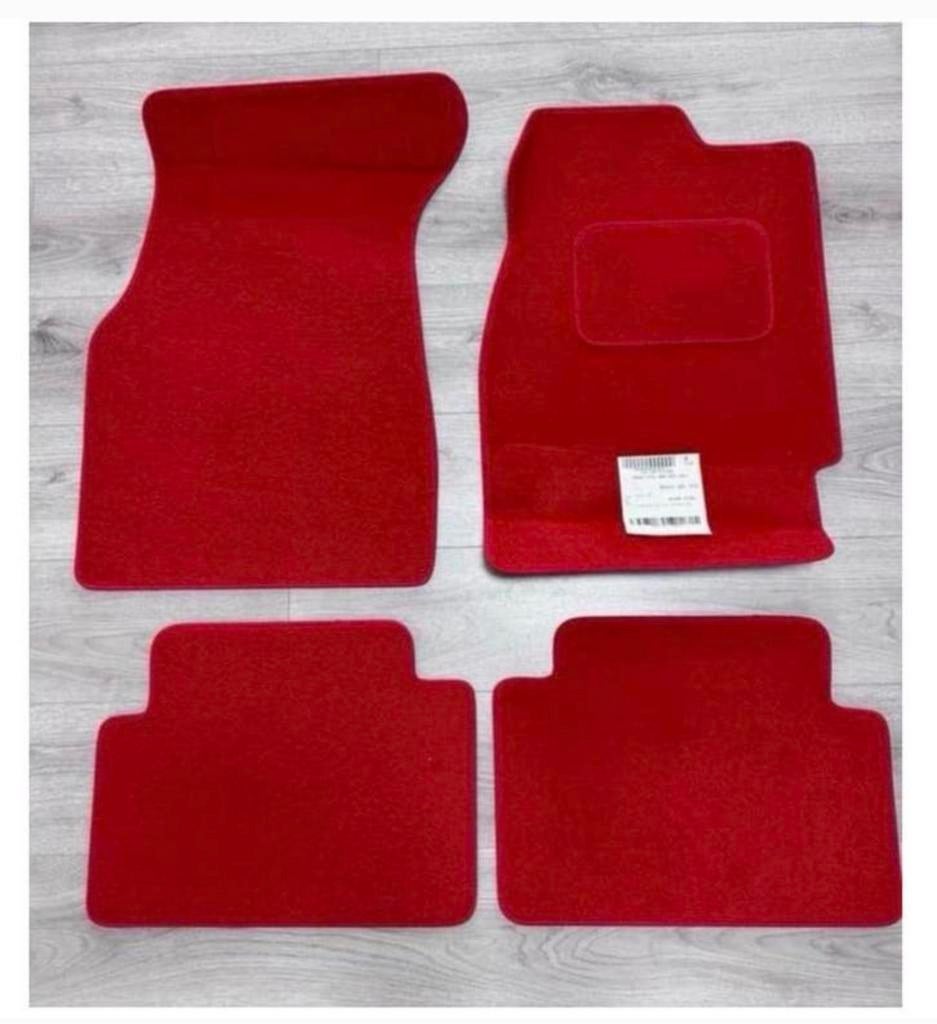 Honda Civic 1995-2001 EK Ek9 Mattenset Rood RHD Rechts-stuur, Nieuw, Ophalen of Verzenden, H, H