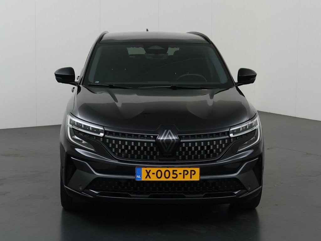 Renault Austral 1.2 E-Tech full hybrid 200 iconic esprit Alp, Auto's, Renault, Gebruikt, 1199 cc, 2 kWh, Zwart