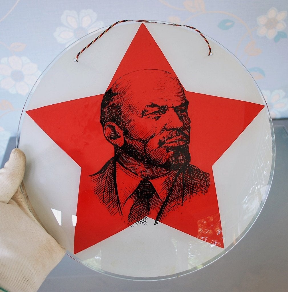 Lenin Afbeelding in Rode Ster GLAS ! Wand Ornament Vintage, Antiek en Kunst, Ophalen of Verzenden