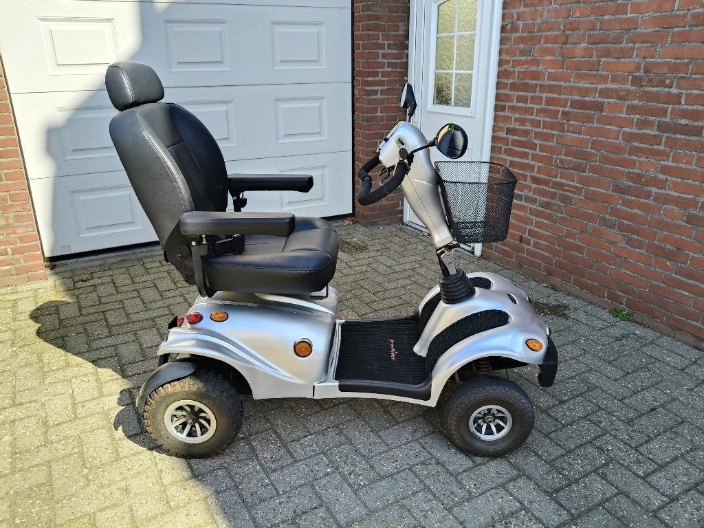 SCOOTMOBIEL ZONDER ACUU'S, Ophalen, Gebruikt, Duwrolstoel