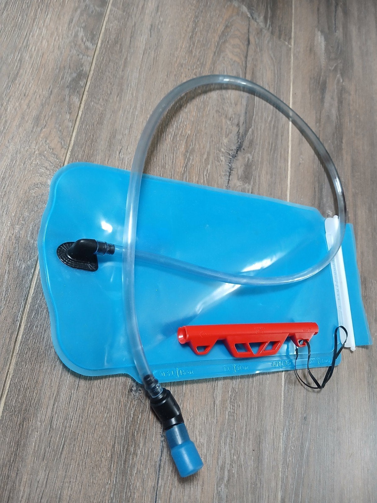 Camelbak waterzak met reinigingskit - Decathlon B'Twin, Sport en Fitness, Bergsport en Wandelen, Ophalen, Nieuw