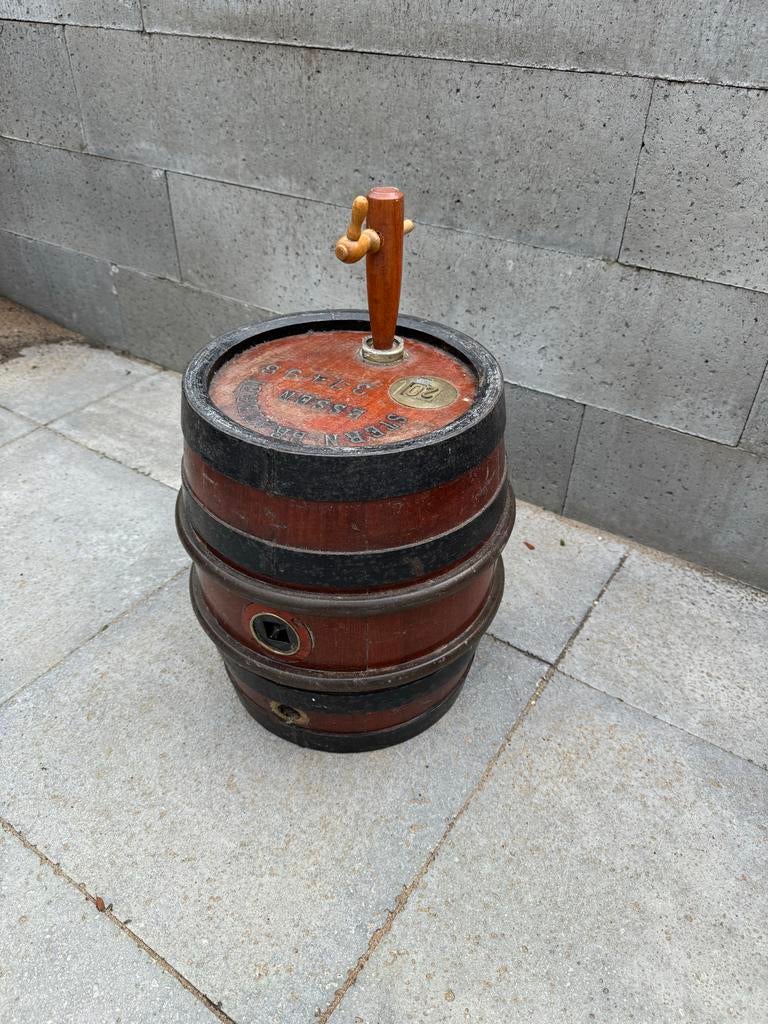 Stern brauerei essen biervat, Verzamelen, Biermerken, Ophalen of Verzenden, Gebruikt, Overige merken