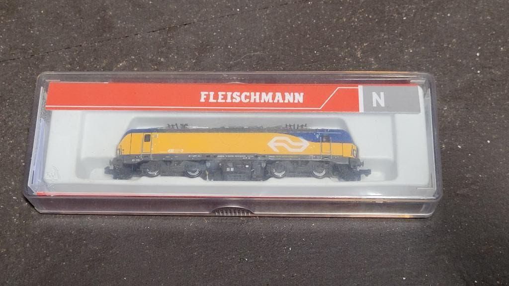 Unieke NS Vectron(Fleischmann739352)met Digitale Koppelingen, Hobby en Vrije tijd, Modeltreinen | N-Spoor, Ophalen, Fleischmann