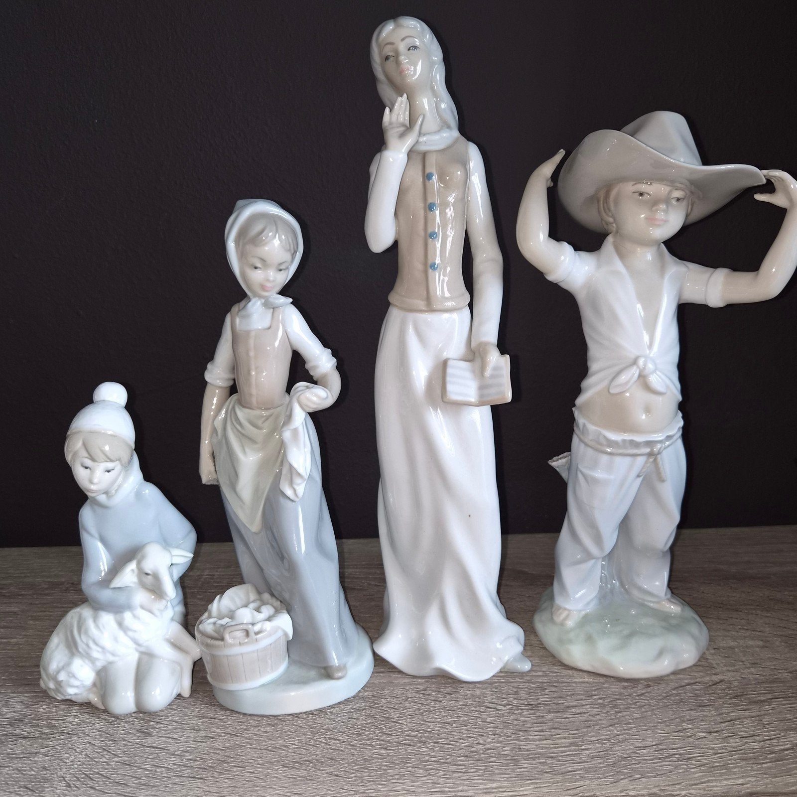 4 Lladro porseleinen beeldjes - lees beschrijving!, Ophalen of Verzenden, Gebruikt, Dier