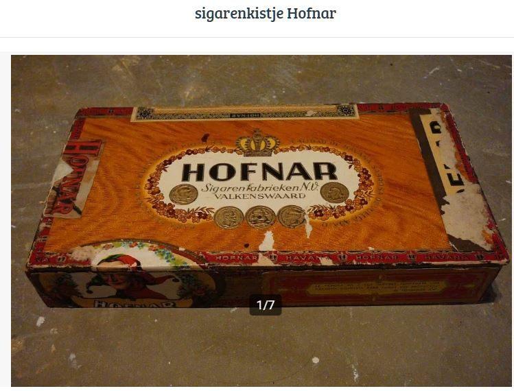 Sigarenkistje Hofnar, Verzamelen, Ophalen of Verzenden, Gebruikt, Sigarenbandjes
