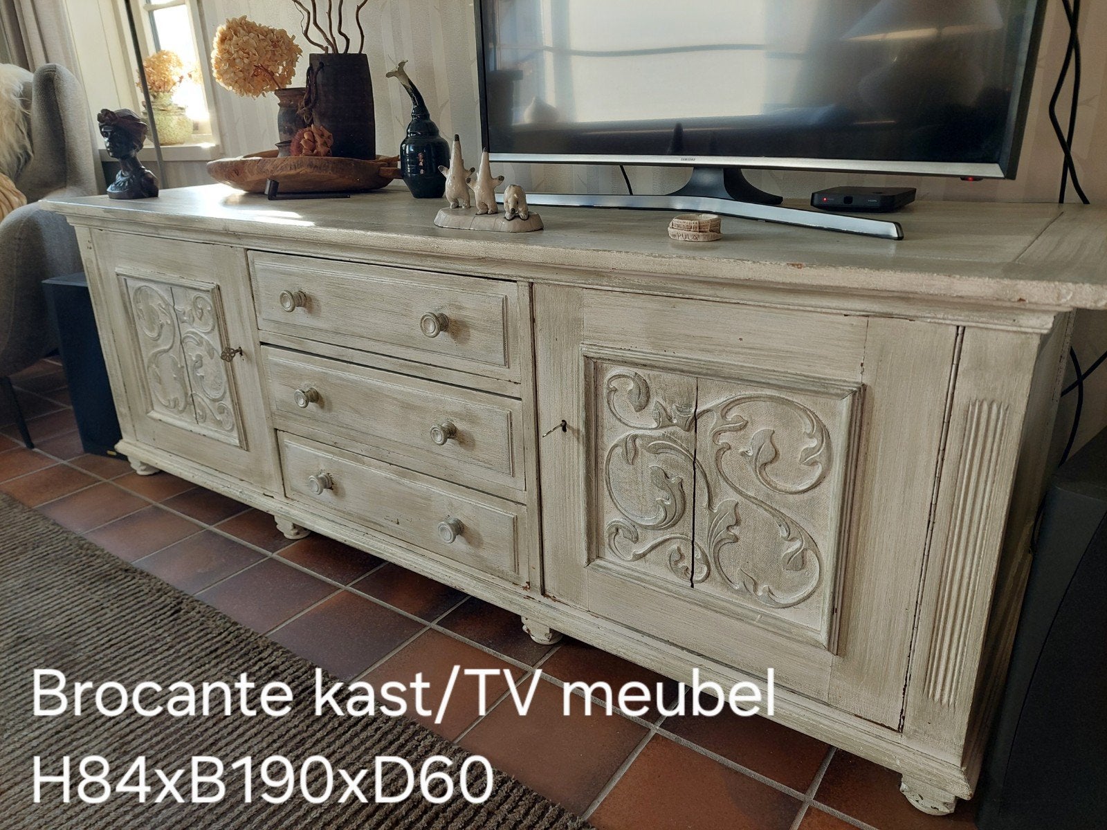 Brocante kast/TV meubel H84xB190xD60, Antiek en Kunst, Antiek | Meubels | Kasten, Ophalen