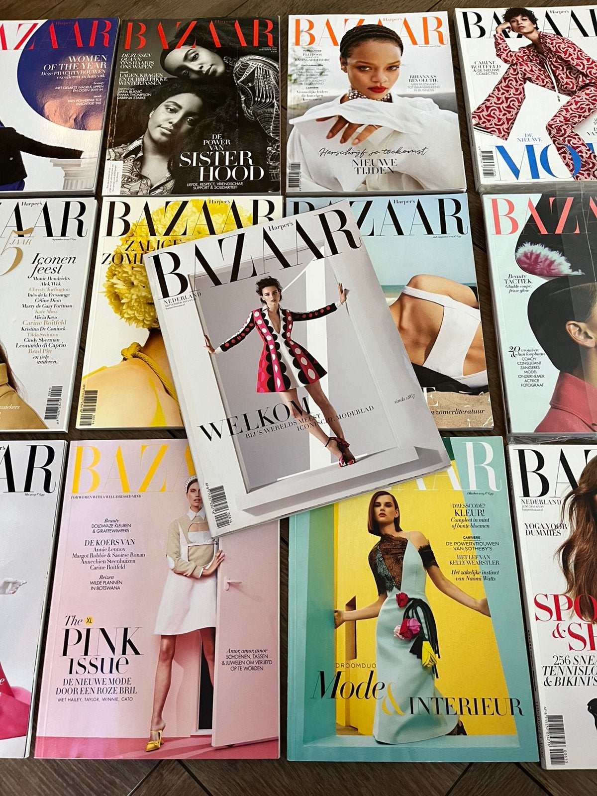 Grote collectie Harpers Harper's bazaar 2015-2023, Ophalen of Verzenden, Gelezen
