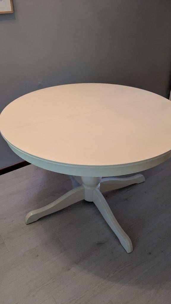 Stevige witte uitschuifbare tafel Ikea., Ophalen, Zo goed als nieuw, Rechthoekig, 50 tot 100 cm