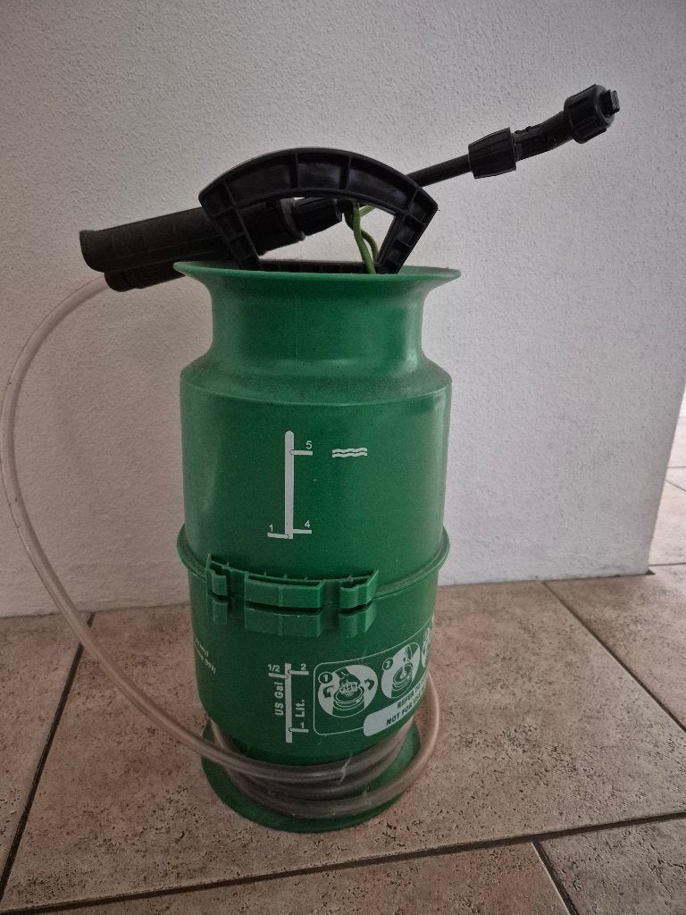 Spuit, Ophalen of Verzenden, Gebruikt, Beits