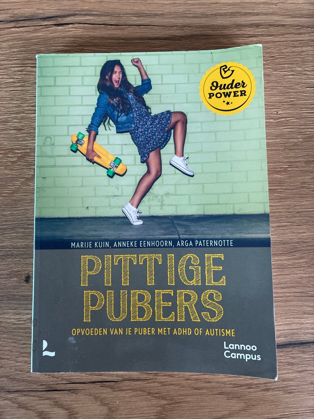 Pittige Pubers: Opvoeden met ADHD of Autisme, Ophalen of Verzenden, Zo goed als nieuw, Opvoeding vanaf 10 jaar