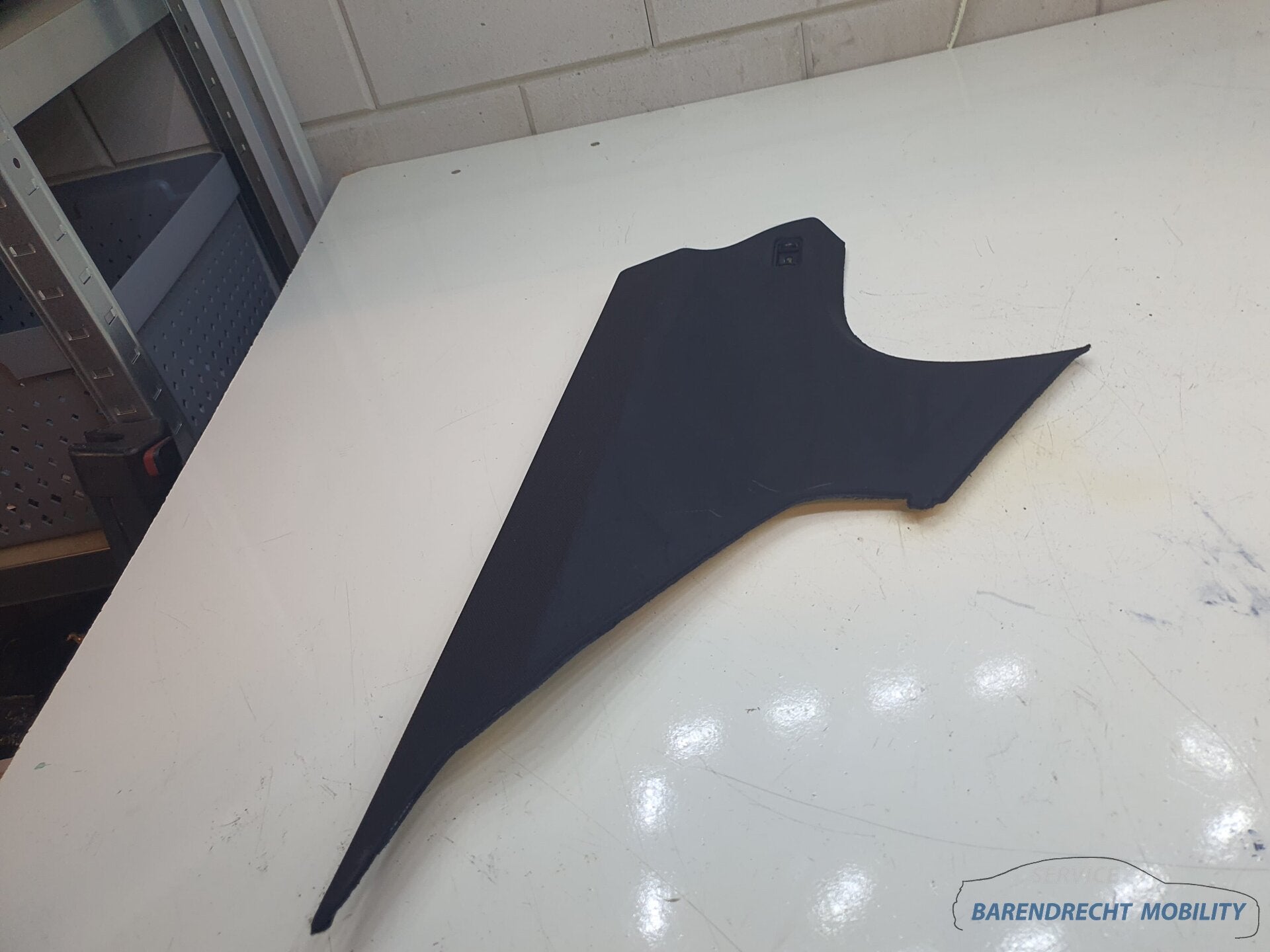 BMW 3 serie E90 E9x C-stijl kap interieur links rechts bestu, Auto-onderdelen, Petuelring 130
80788  Munich, DE, Gebruikt, Info@bmw.de