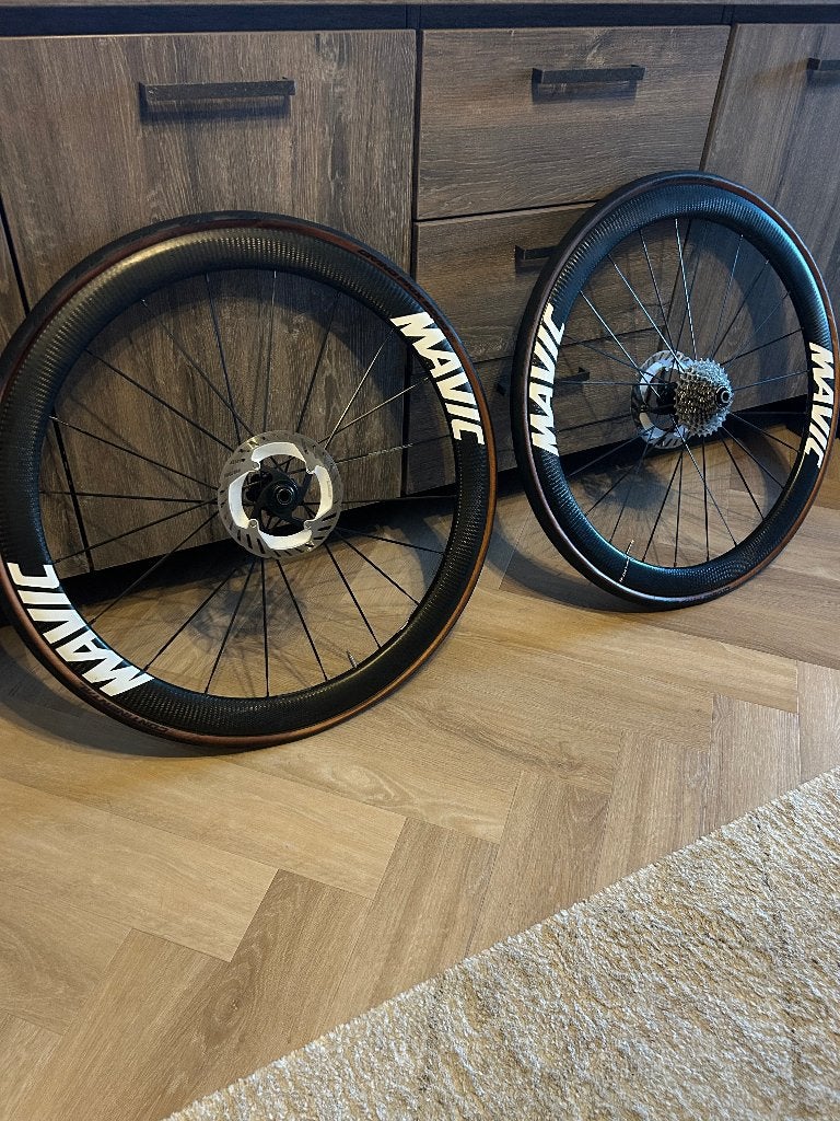 Mavic cosmic pro carbon sl ust wielen 45 mm, Carbon, Zo goed als nieuw, Meer dan 20 versnellingen, Schijfrem