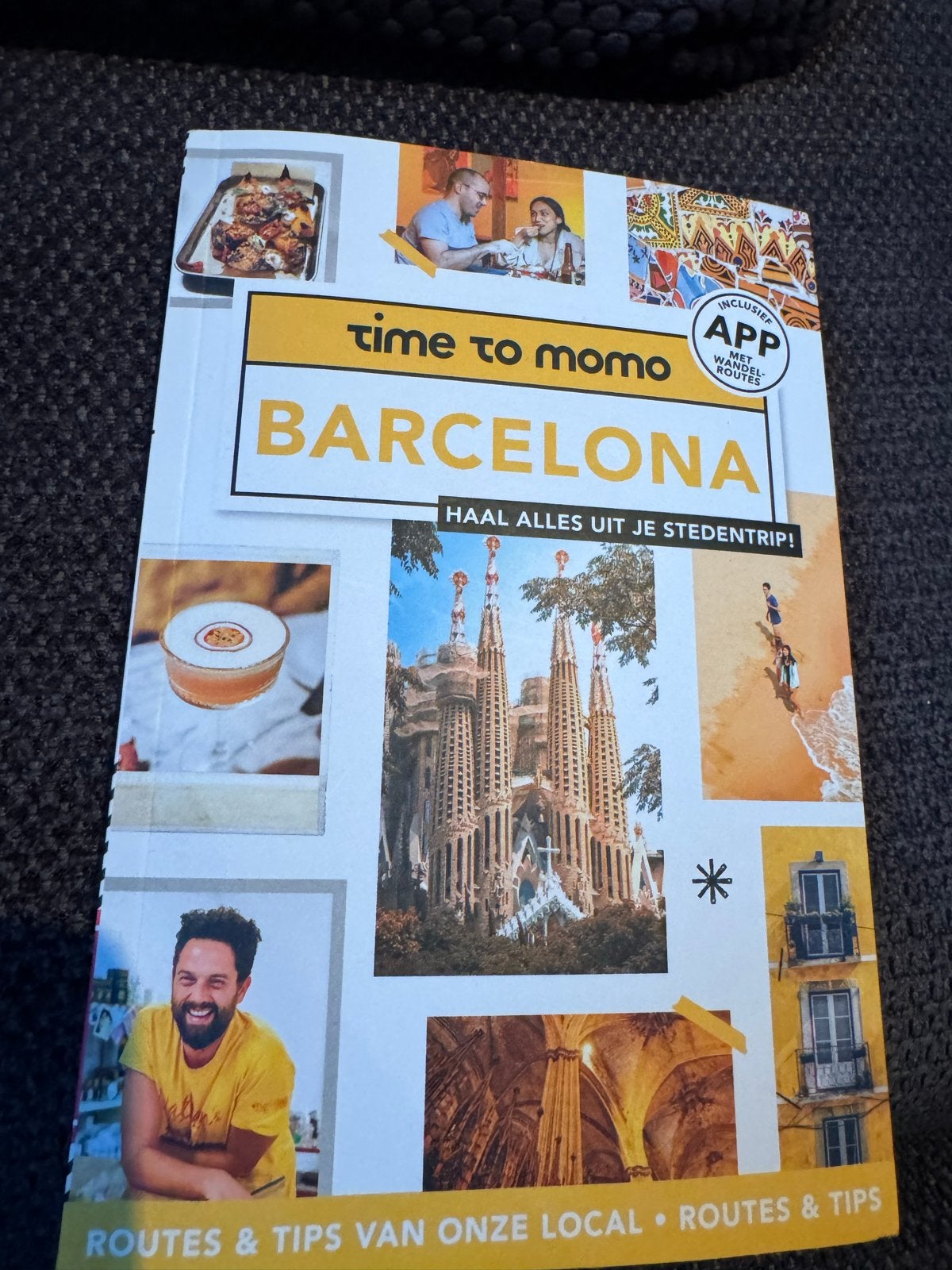 Time to Momo Barcelona Reisgids - Routes & Tips, Boeken, Overige merken, Europa, Ophalen of Verzenden, Zo goed als nieuw