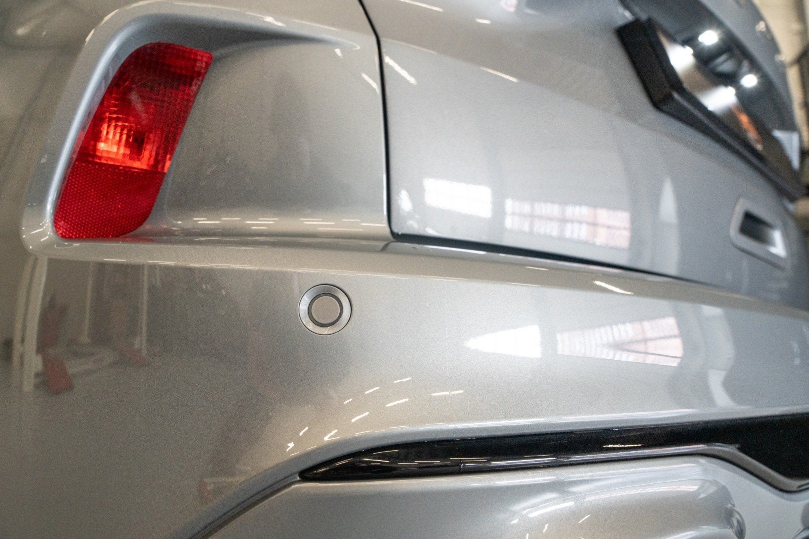 Foto 13 van Ford KUGA 2.5 PHEV ST-Line | Nieuwstaat! | Alcantara | Head