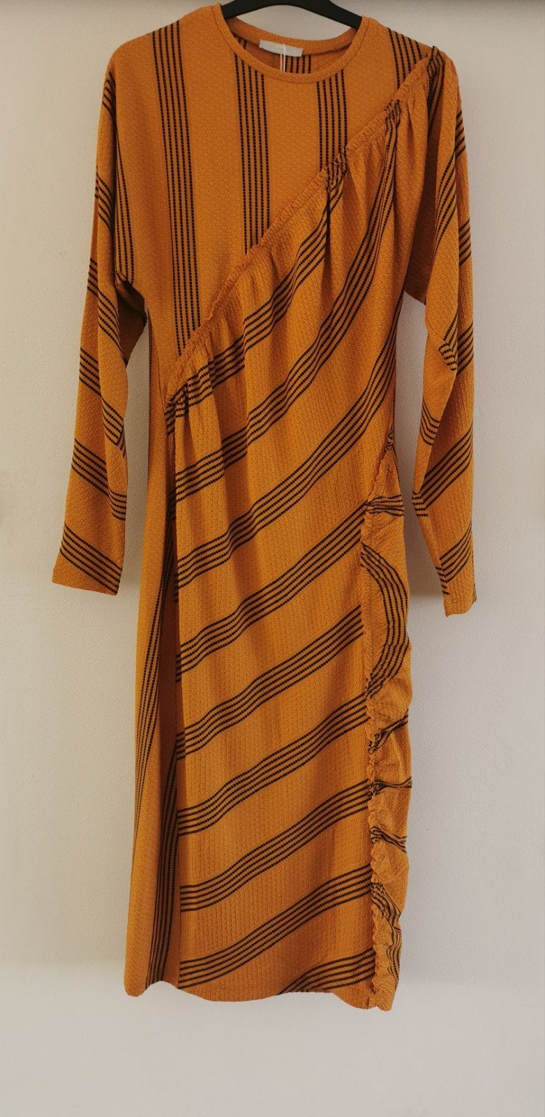 ZARA jurk mt. M, Kleding | Dames, Jurken, Maat 38/40 (M), Zara, Nieuw, Onder de knie