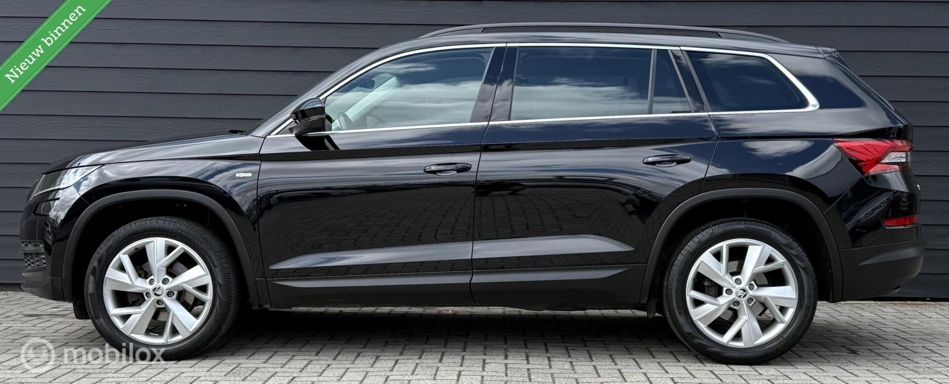 Skoda Kodiaq 1.5 TSI Style Business DSG Carplay/ACC/Camera/L, Automatische klimaatregeling, 4 cilinders, Leder, Bedrijf