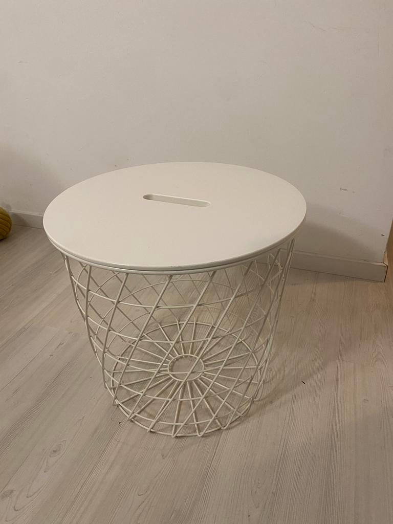 IKEA KVISTBRO Storage table, white, 44 cm - The Hague, Huis en Inrichting, Tafels | Bijzettafels, Ophalen, Zo goed als nieuw, Rond