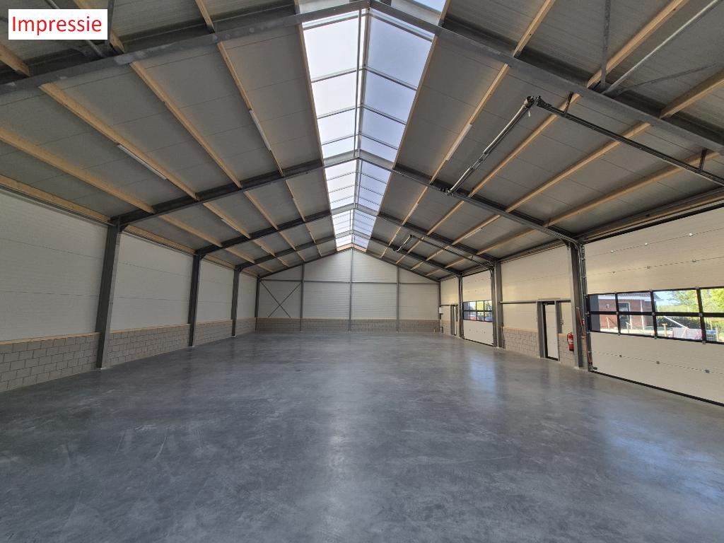 Te huur - bedrijfsruimte / bedrijfsopslag / stallingsruimte, 180 m², Huur, Bedrijfsruimte