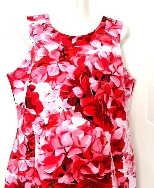 Dorothy Perkins jurk maat 44[v], Maat 42/44 (L), Ophalen of Verzenden, Zo goed als nieuw, Knielengte