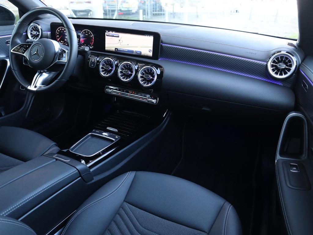 Mercedes-Benz CLA-klasse Shooting Brake 180 Star Edition Lux, CLA, 136 pk, Gebruikt, Euro 6