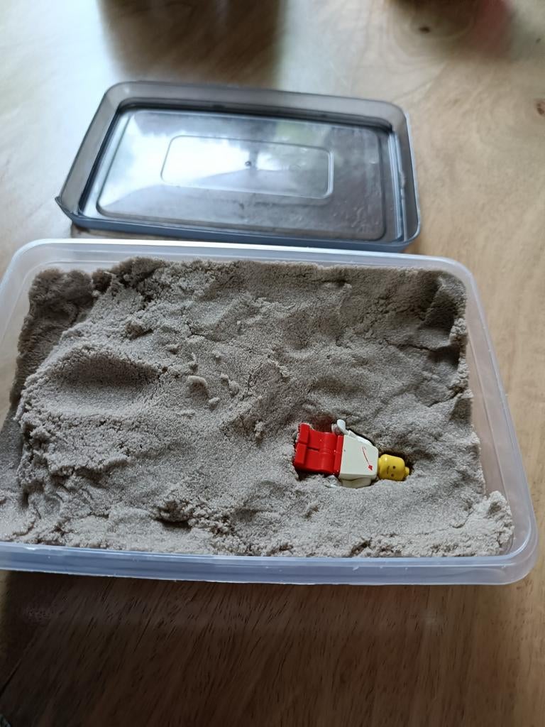 Kinetic zand 1 kg ( geen nep), Ophalen of Verzenden, Zo goed als nieuw