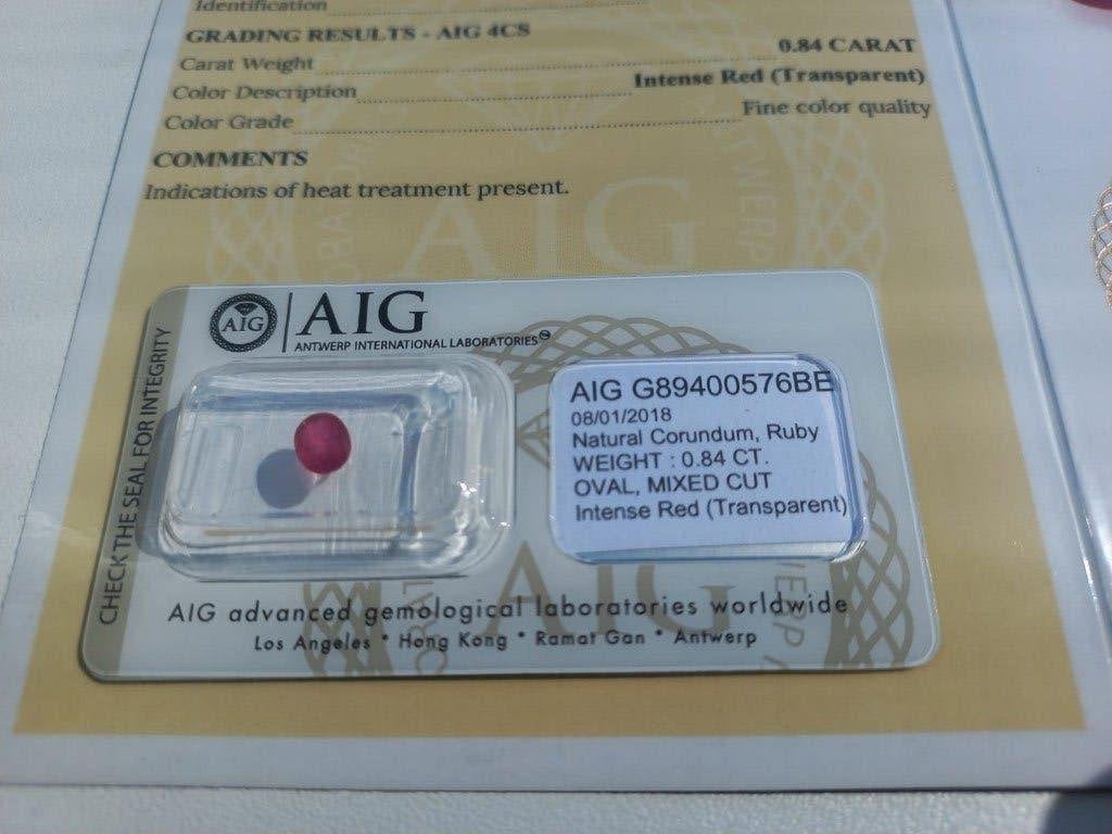 Natuurlijke Ruby (0.84 ct) met AIG-certificaat: Intense Rood, Sieraden, Tassen en Uiterlijk, Edelstenen, Nieuw, Ophalen of Verzenden