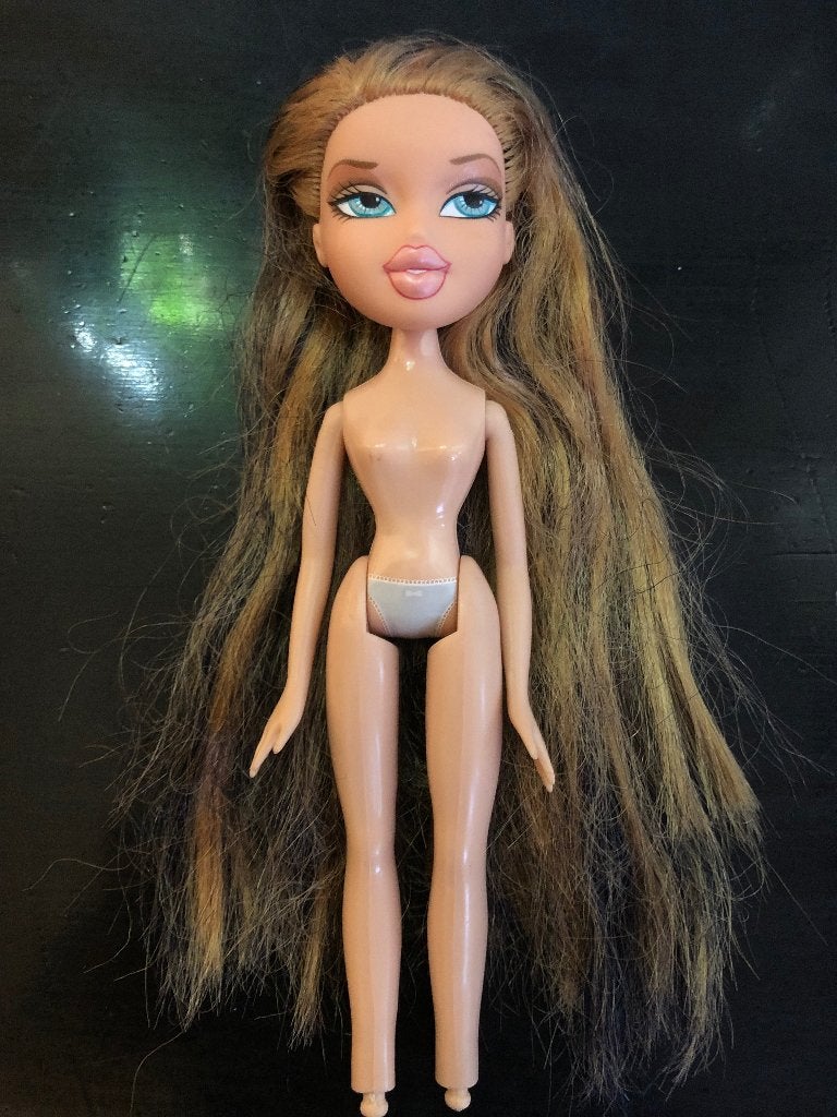 Bratz Magic Hair Cloe, Verzamelen, Poppen, Ophalen of Verzenden, Gebruikt, Fashion Doll