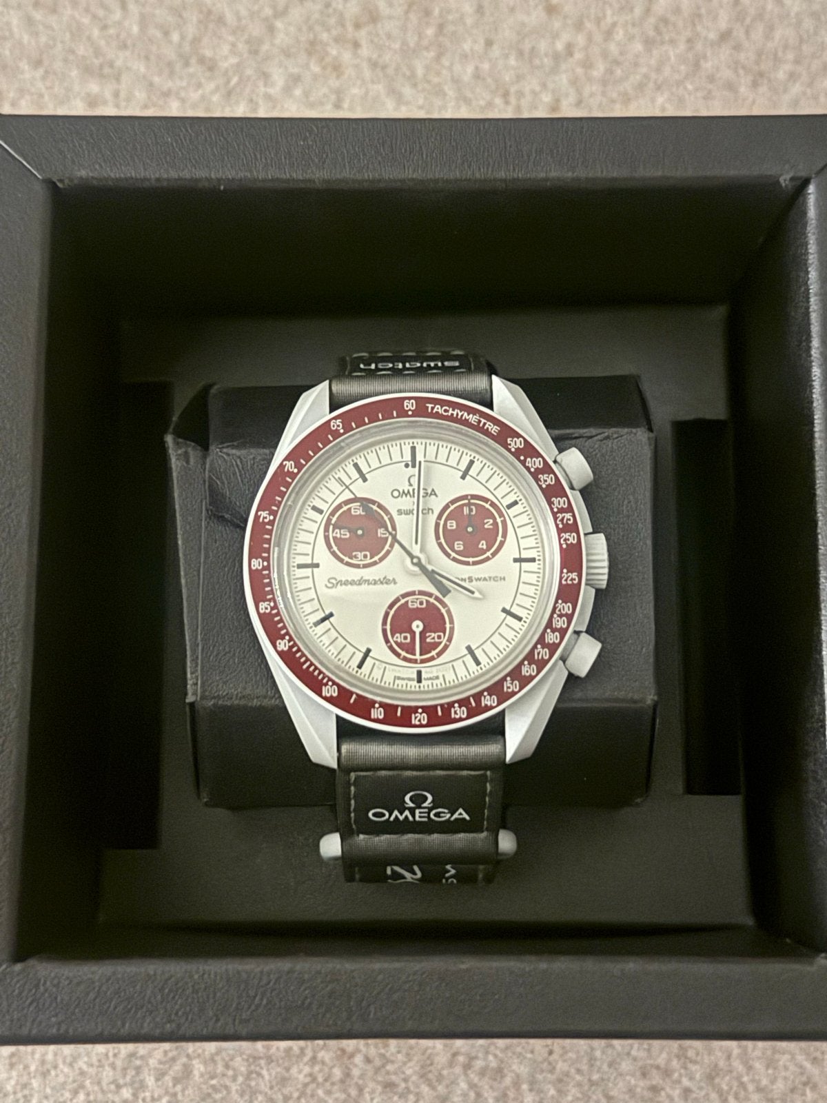 Omega x Swatch Moonswatch Mission to Pluto, Ophalen of Verzenden