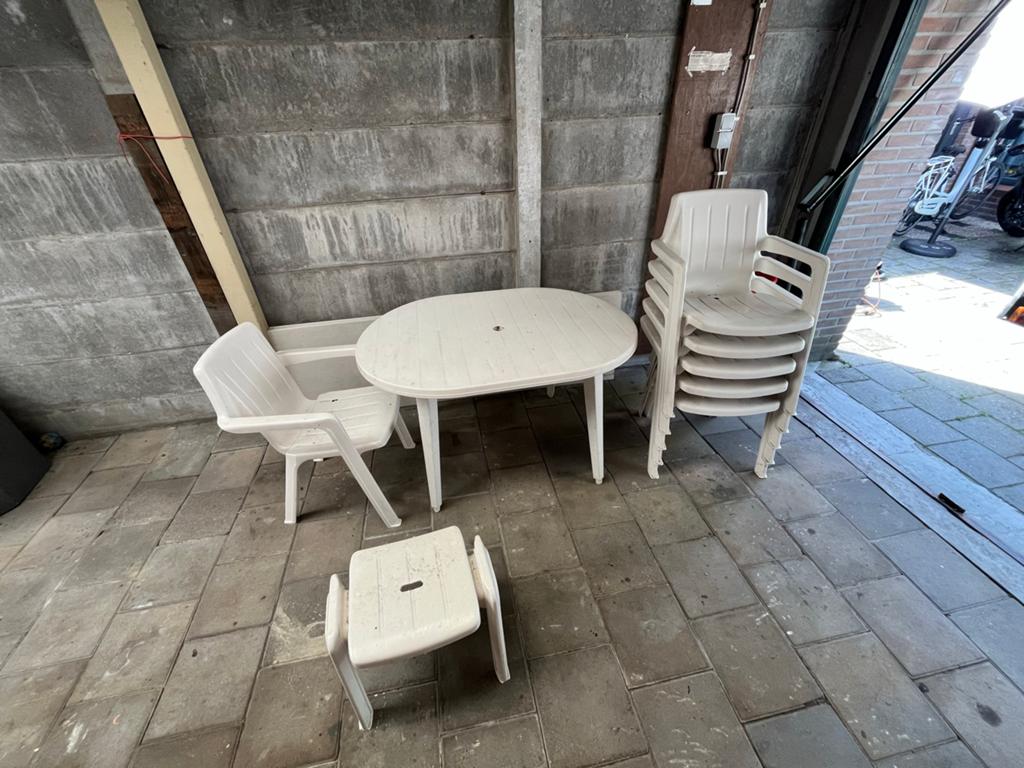 Jardin tuinset met 6 stoelen, tafel en voetenbankje, Ophalen, Kunststof, Gebruikt, Eettafel