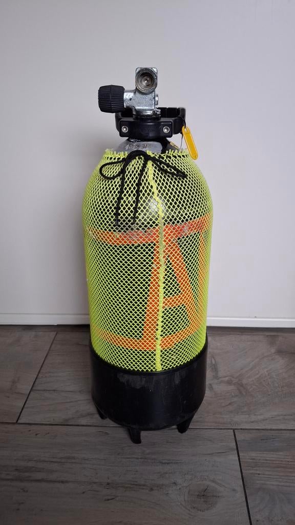 Duikfles, 12 liter, 230 bar, Ophalen, Gebruikt, Duikfles
