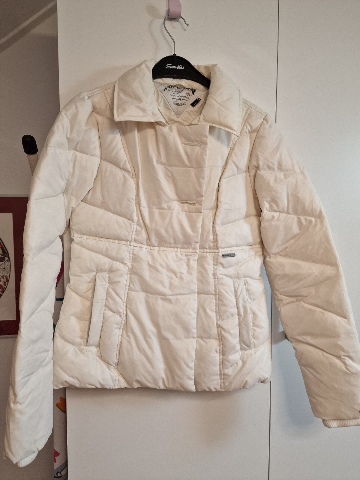 Tommy Hilfiger Denim donsjas - Maat S, Beige, Ophalen of Verzenden, Zo goed als nieuw, Maat 36 (S)