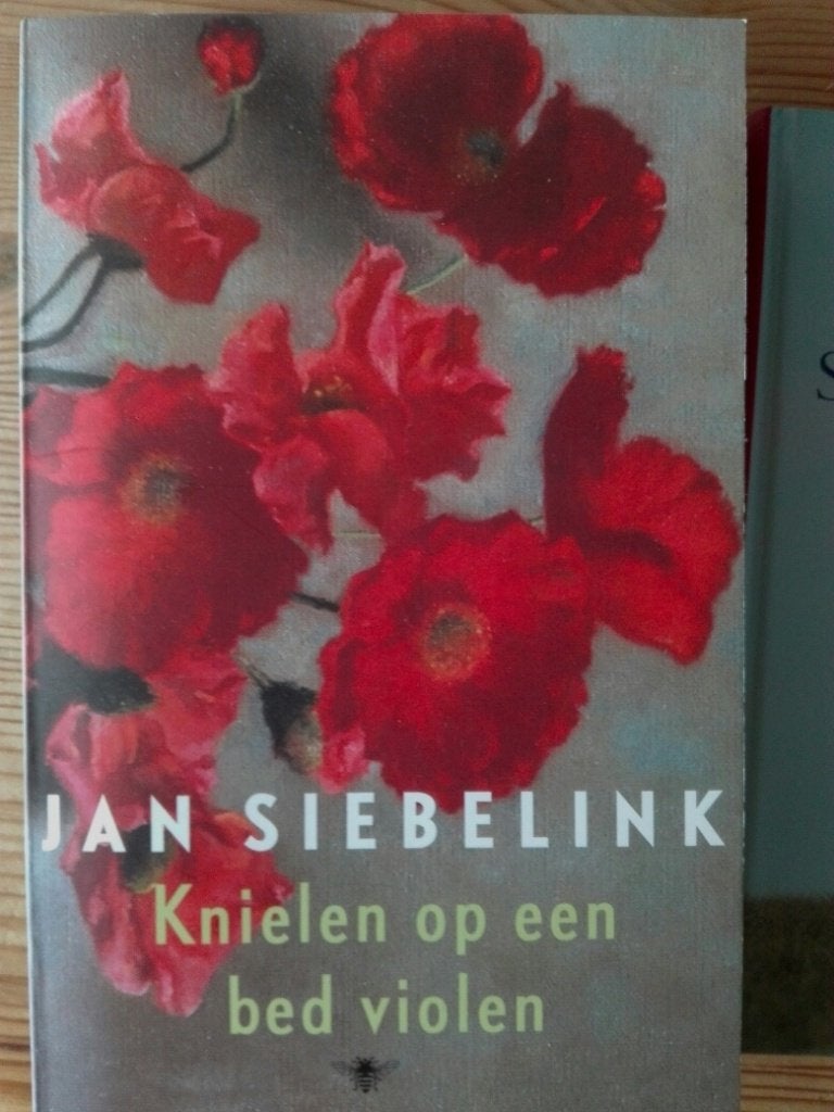 Jan Siebelink - "Knielen op een Bed Violen", Gelezen, Jan Siebelink, Verzenden, Nederland
