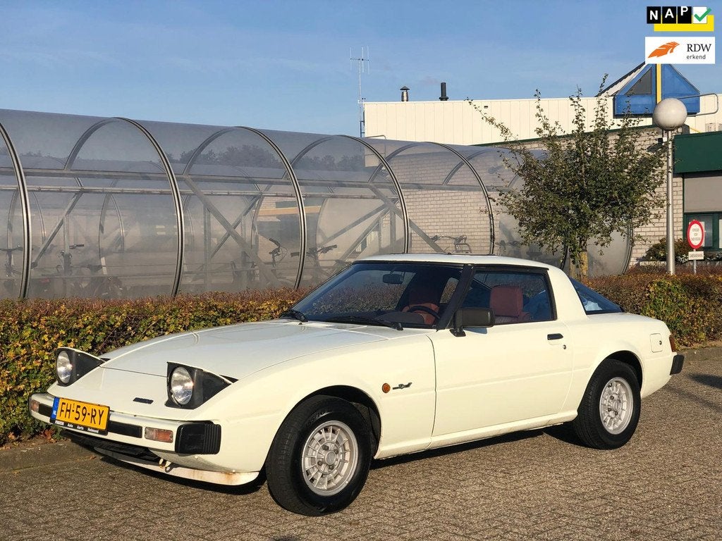 Mazda RX-7 SA22C - 12A motor / 1979 - Schuurvondst, Auto's, Wit, Origineel Nederlands, Handgeschakeld, Open dak