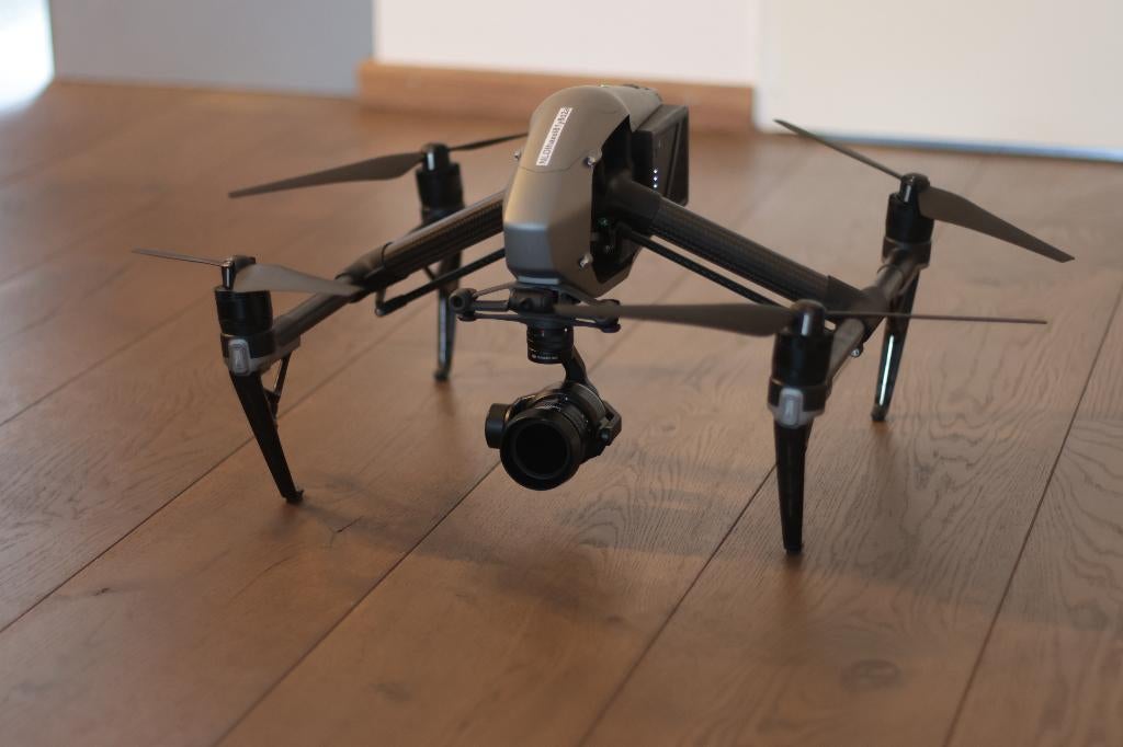 Dji inspire 2 X5s met tb50 battery station, Ophalen, 5 tot 10 kilometer, 15 tot 30 minuten, Zo goed als nieuw