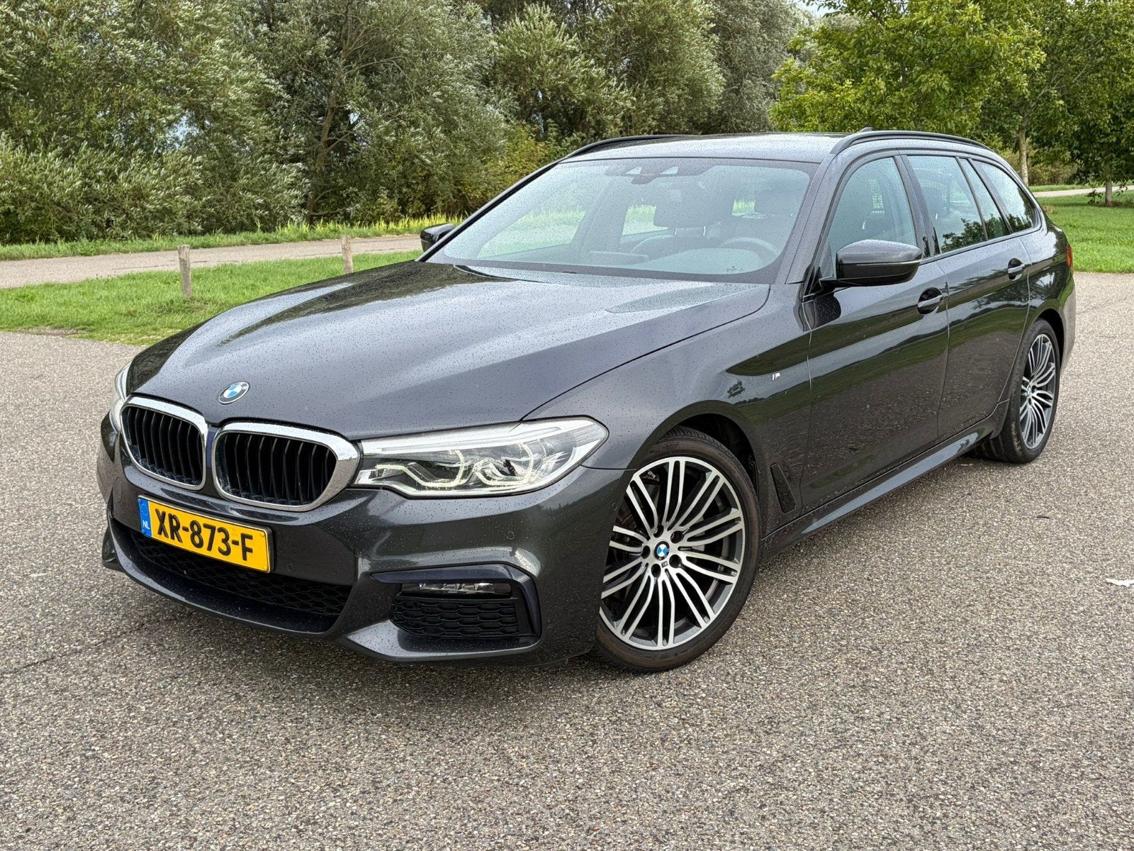 BMW 520i M5 uitv.184pk Aut. 139900 km, Auto's, 1998 cc, Achterwielaandrijving, 1610 kg, Zwart