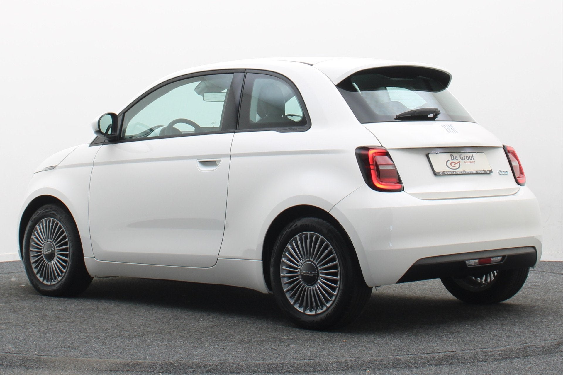 Fiat 500E Icon 42 kWh Virtual Cockpit, Cruise, Apple Carplay, Auto's, Fiat, Stof, Gebruikt, Zwart, 4 stoelen