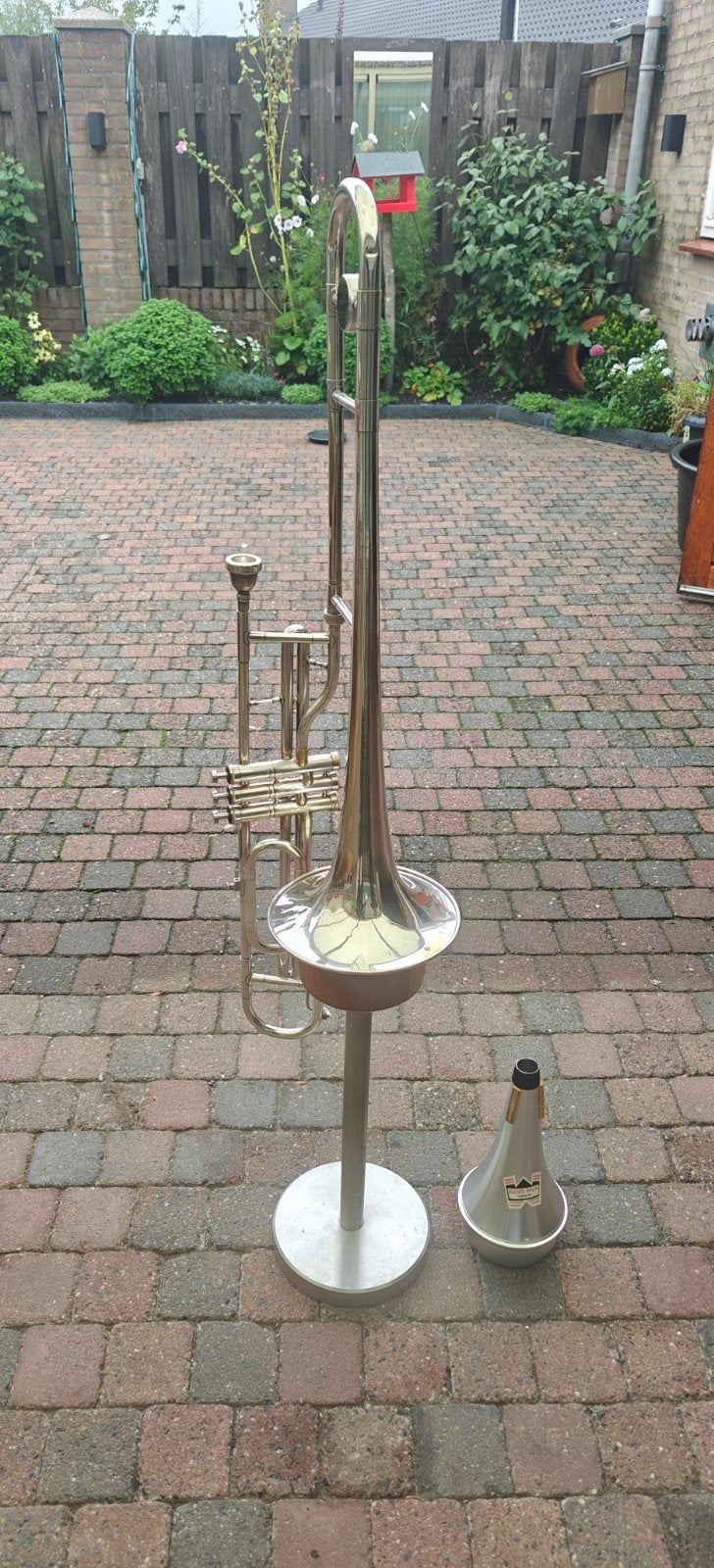 Schenkelaars Ventieltrombone met Koffer, Demper en Statief, Ophalen, Gebruikt, Overige typen, Met koffer