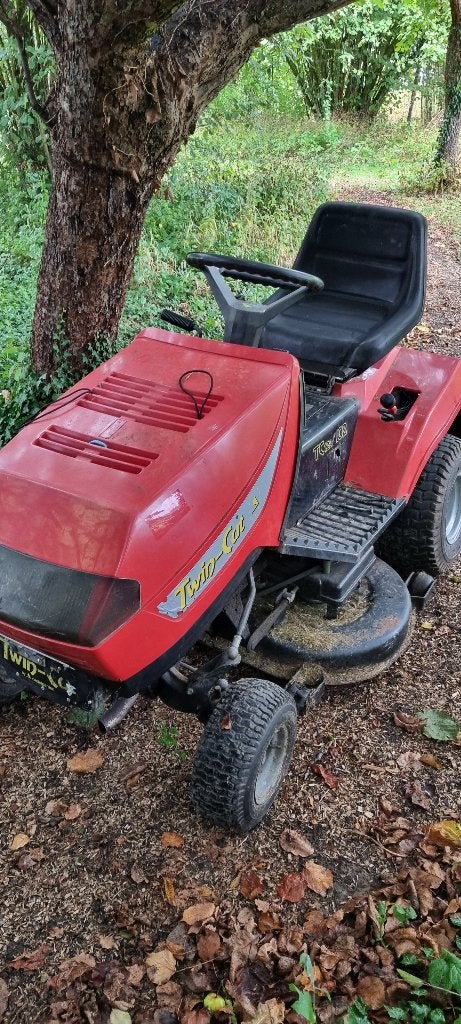 Castelgarden Twin-Cut Zitmaaier - Gebruikt, Gebruikt, Castelgarden, 90 tot 120 cm, Versnellingen