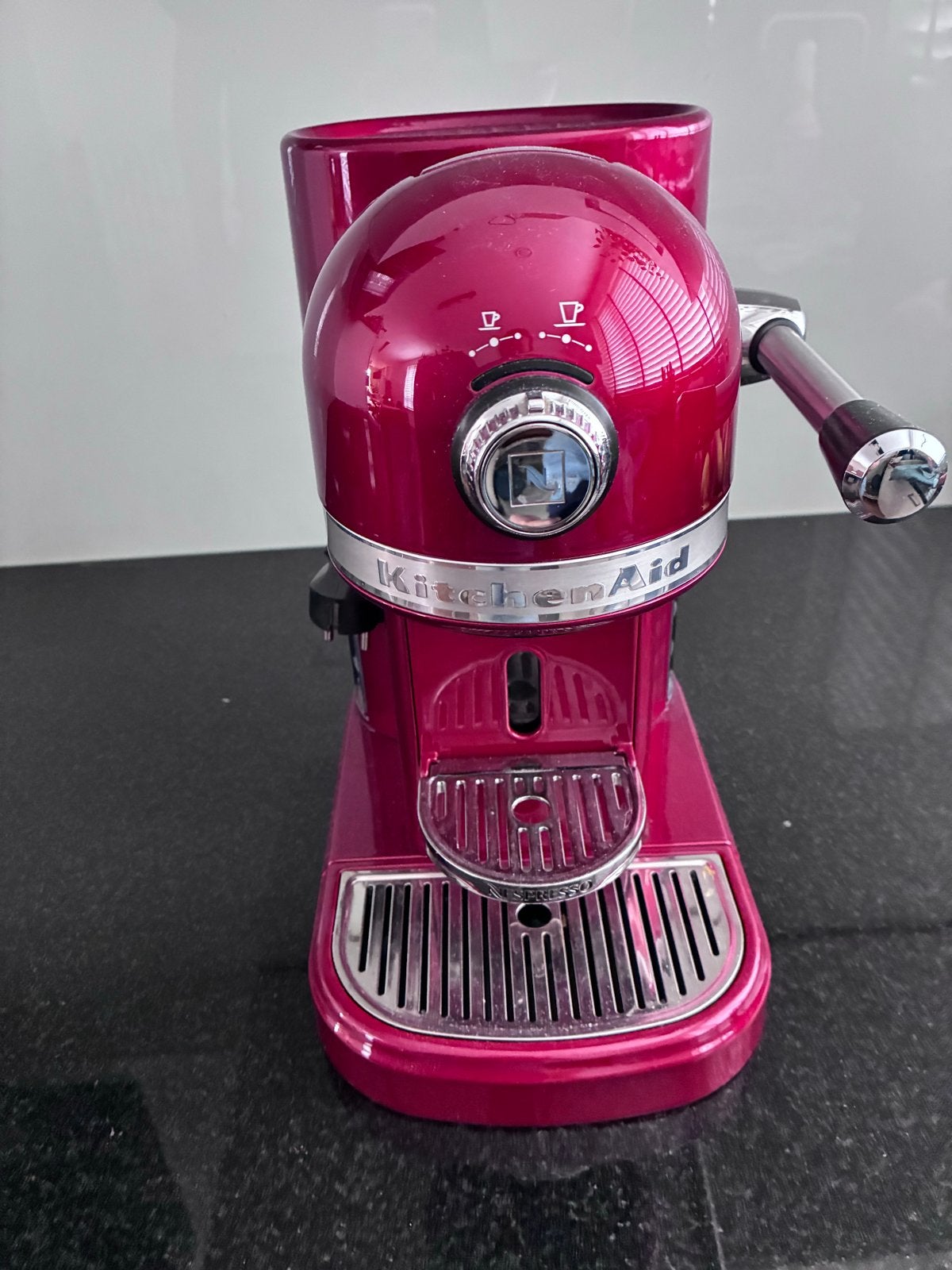 KitchenAid Nespresso Koffiezetapparaat - Rood, Ophalen, Gebruikt, Espresso apparaat, 1 kopje
