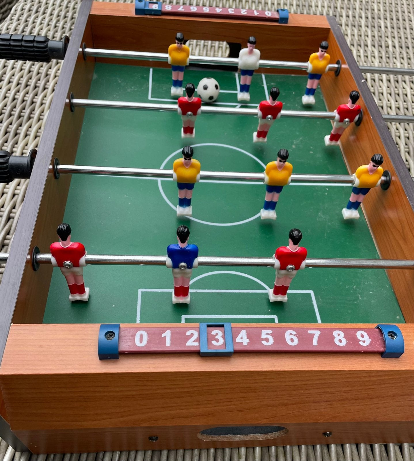 Mini voetbal tafel, Ophalen, Zo goed als nieuw