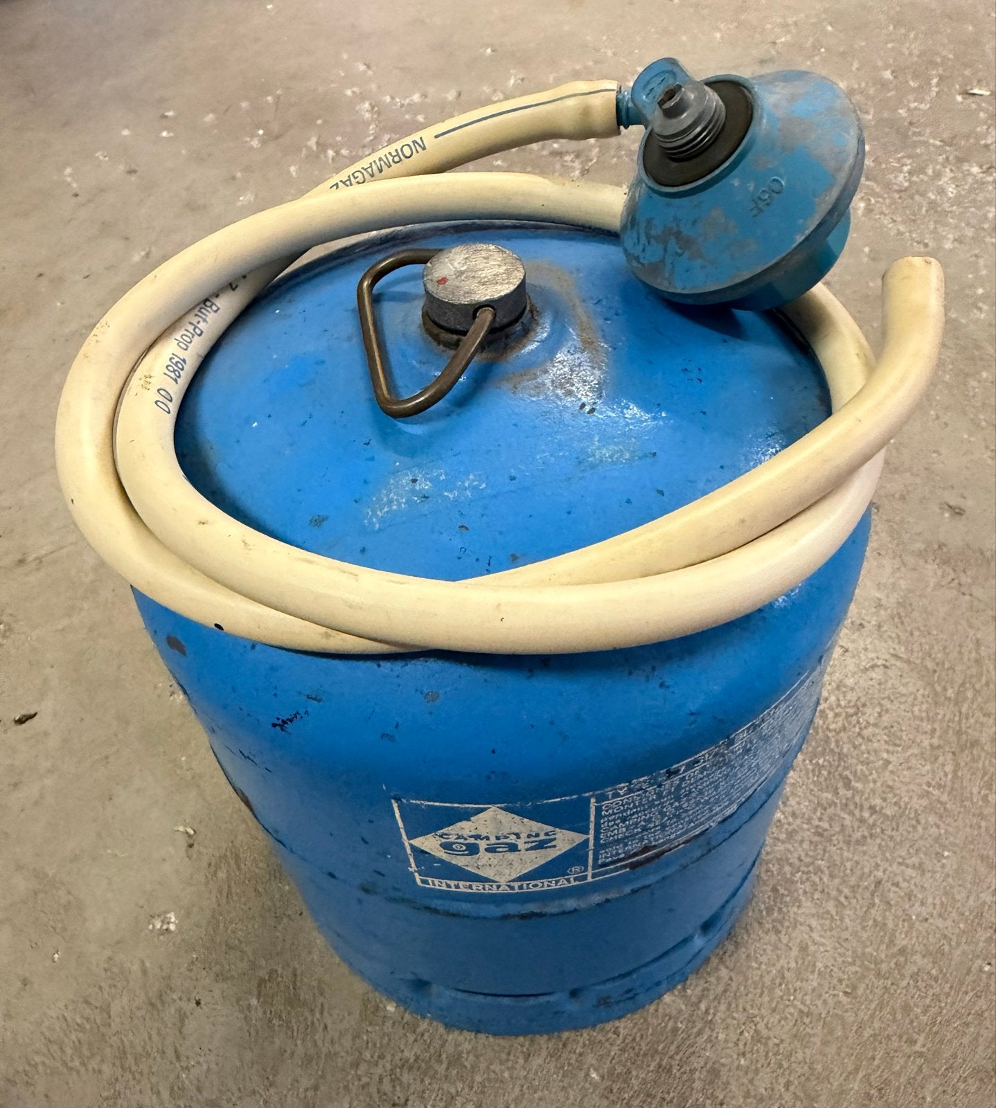 Campingaz gasfles, 3 kg,  met slang en drukregelaar, Ophalen of Verzenden, Gebruikt