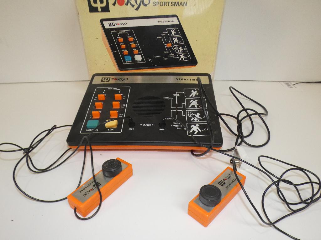 Te koop vintage spelcomputer uit Japan, Computers en Software, Vintage Computers, Ophalen of Verzenden