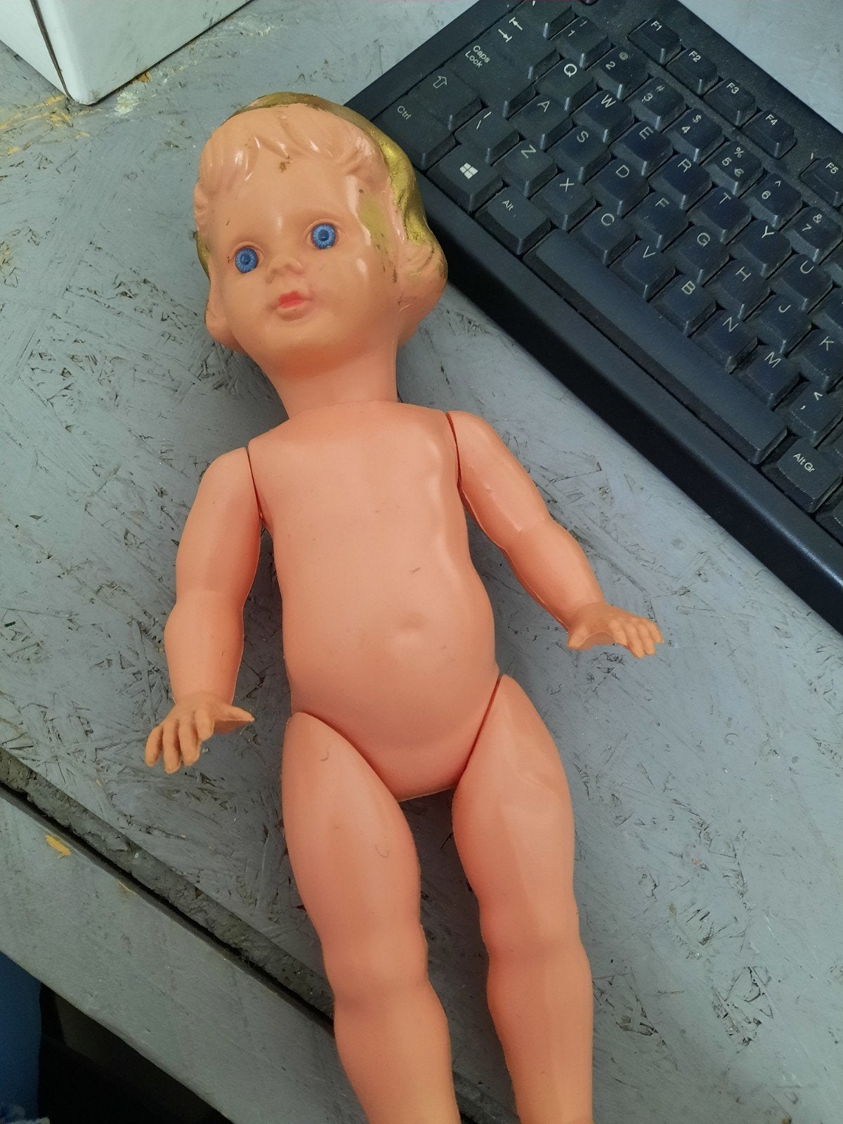 Vintage pop met merkje op de rug - redelijke staat, Gebruikt, Overige typen, Onbekend, Ophalen of Verzenden